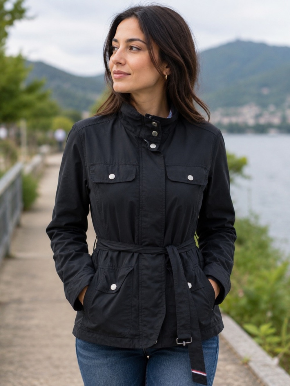 Tommy Hilfiger Women’s Black Utility Belted Jacket Size Small